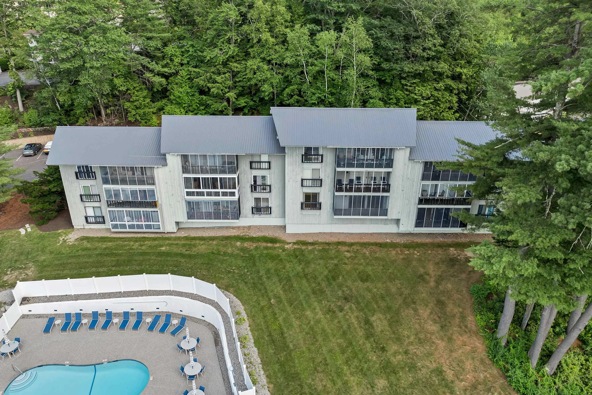 883 Weirs Boulevard Laconia NH 03246