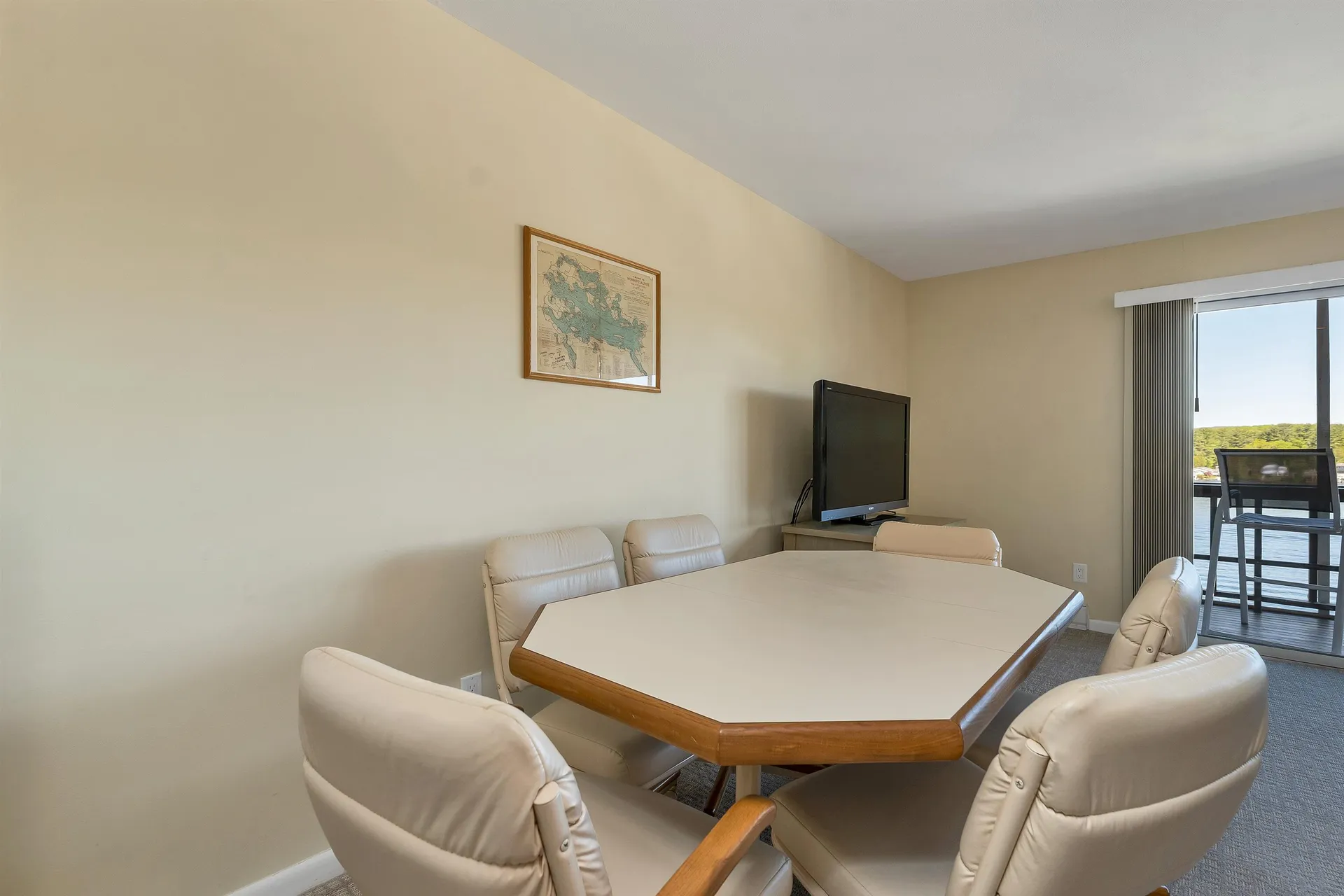883 Weirs Boulevard Laconia NH 03246