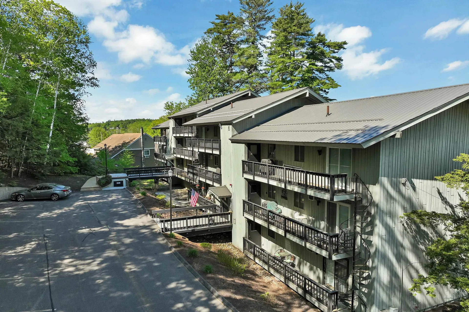 883 Weirs Boulevard Laconia NH 03246
