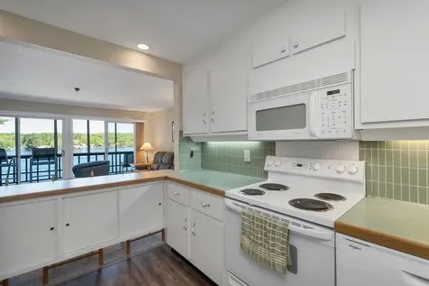 883 Weirs Boulevard Laconia NH 03246
