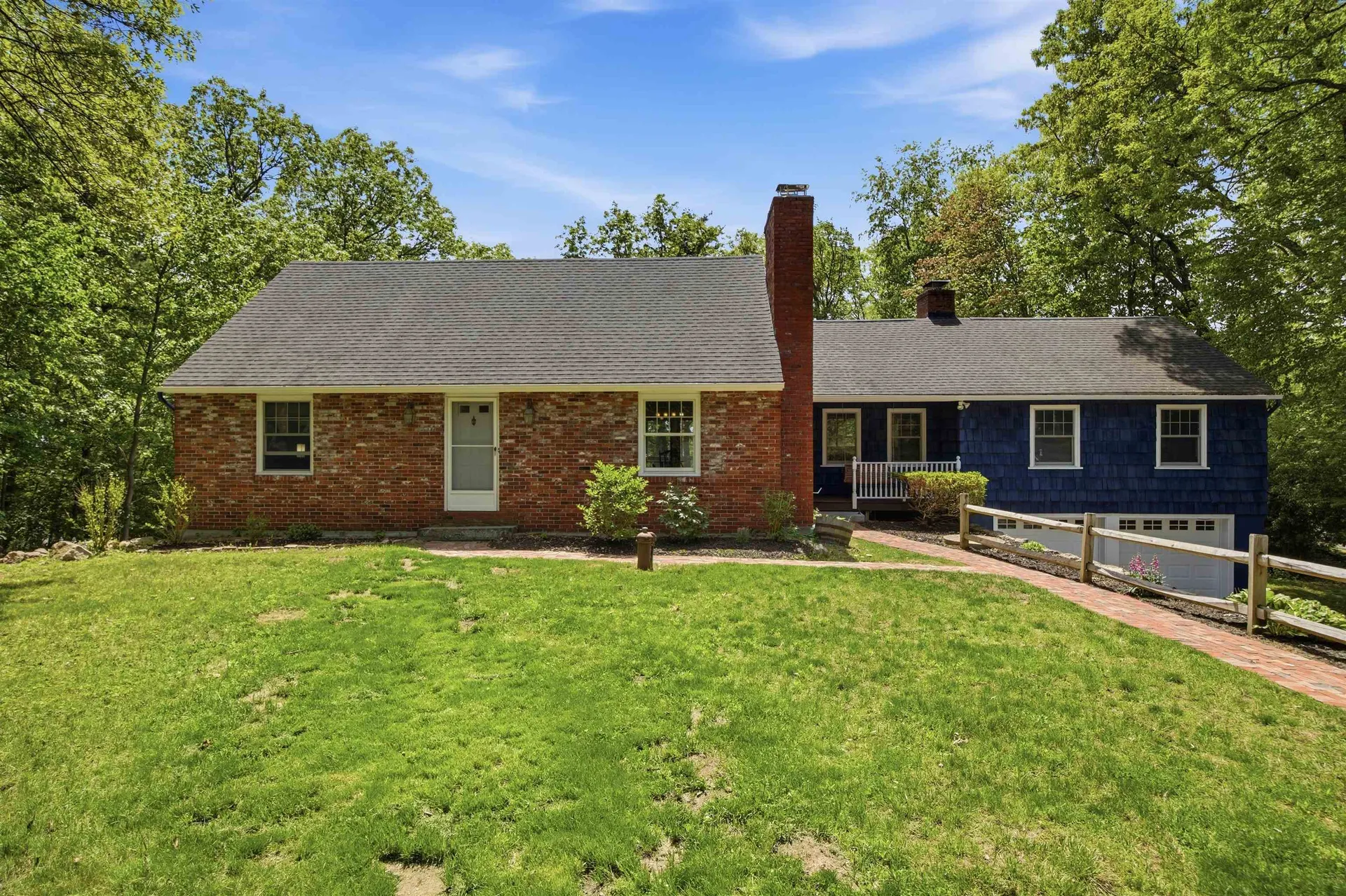 5 Pinecrest Circle Bedford NH 03110
