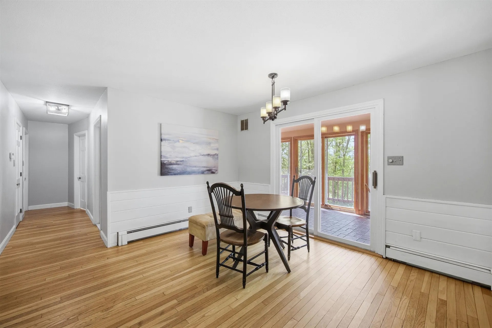 5 Pinecrest Circle Bedford NH 03110