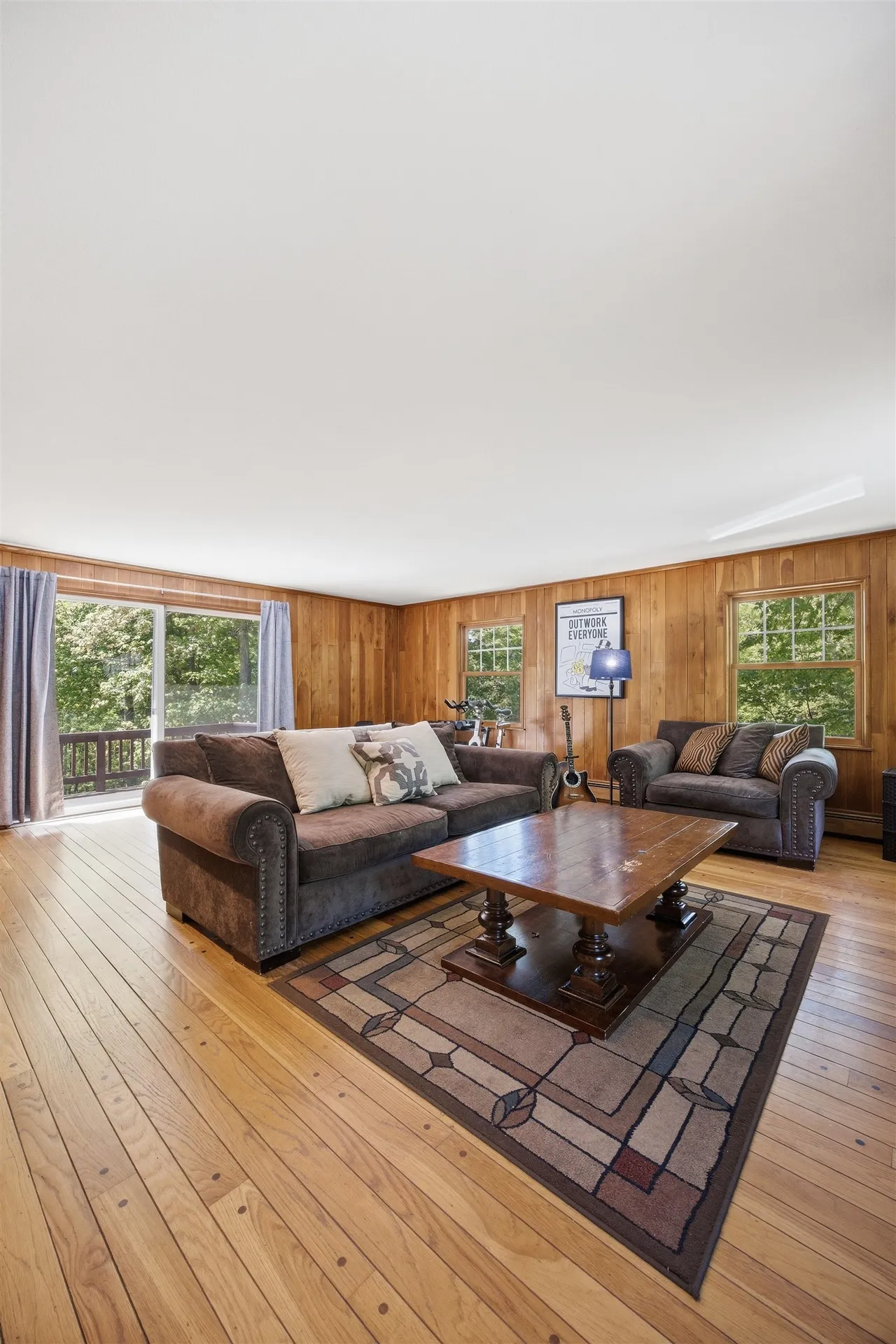 5 Pinecrest Circle Bedford NH 03110