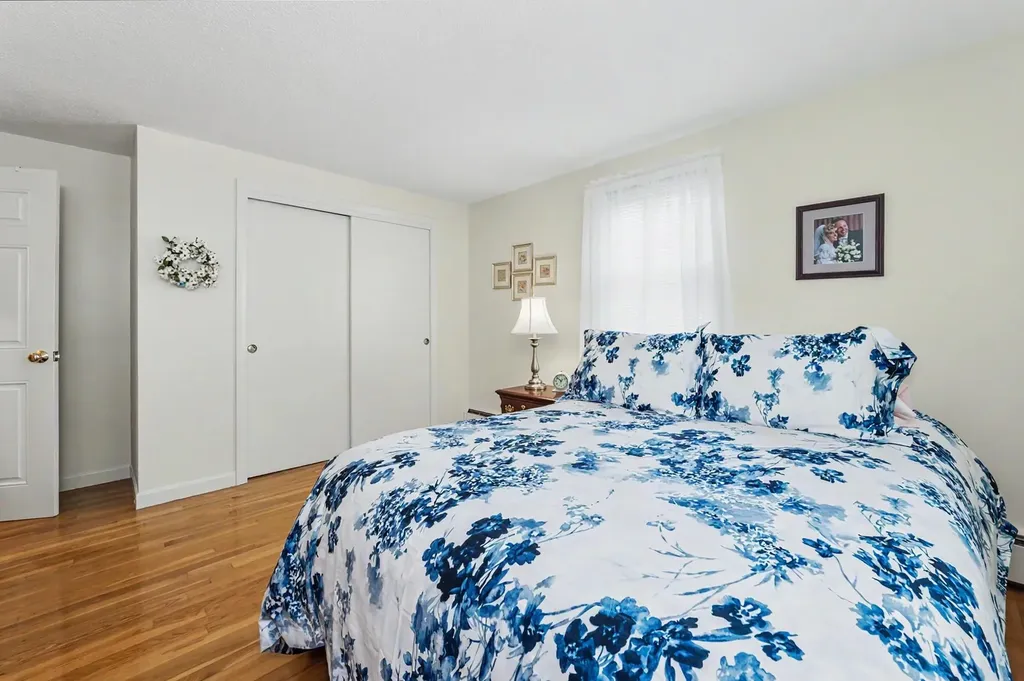 14 Upstone Drive Nashua NH 03063