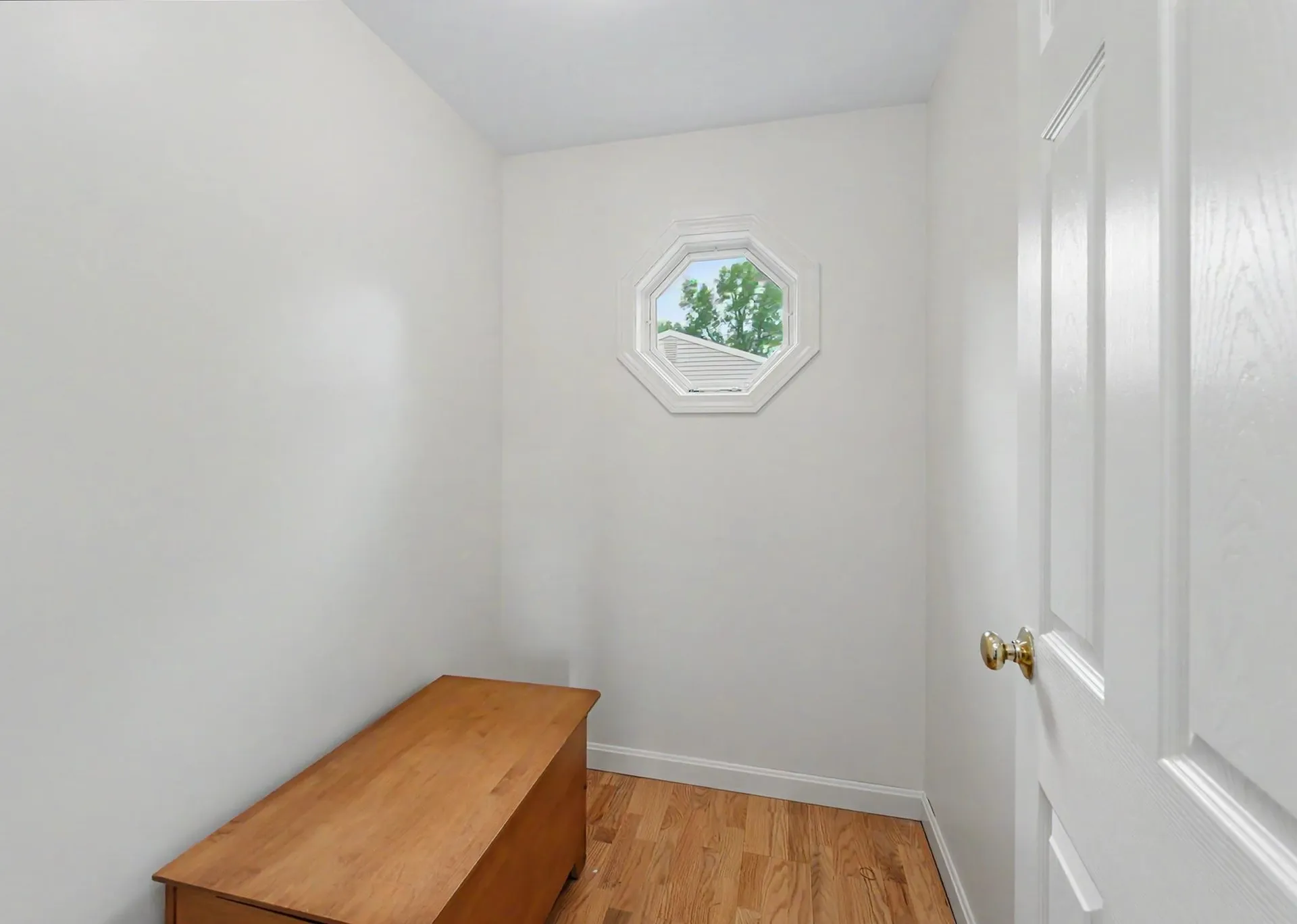 14 Upstone Drive Nashua NH 03063