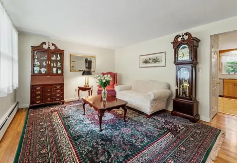 14 Upstone Drive Nashua NH 03063