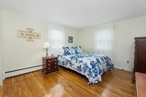 14 Upstone Drive Nashua NH 03063
