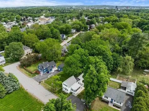 8 Maplewood Avenue Goffstown NH 03045