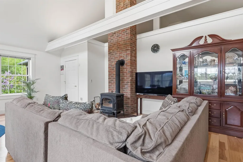 123 Evergreen Drive New Hampton NH 03256
