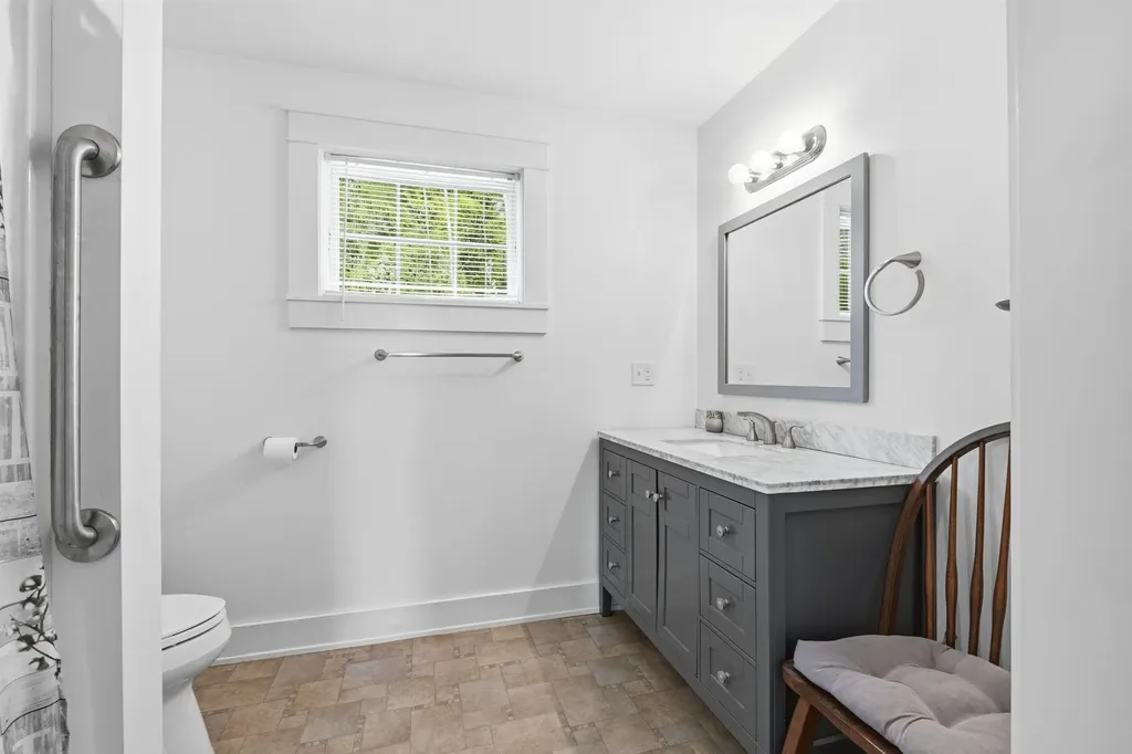 123 Evergreen Drive New Hampton NH 03256