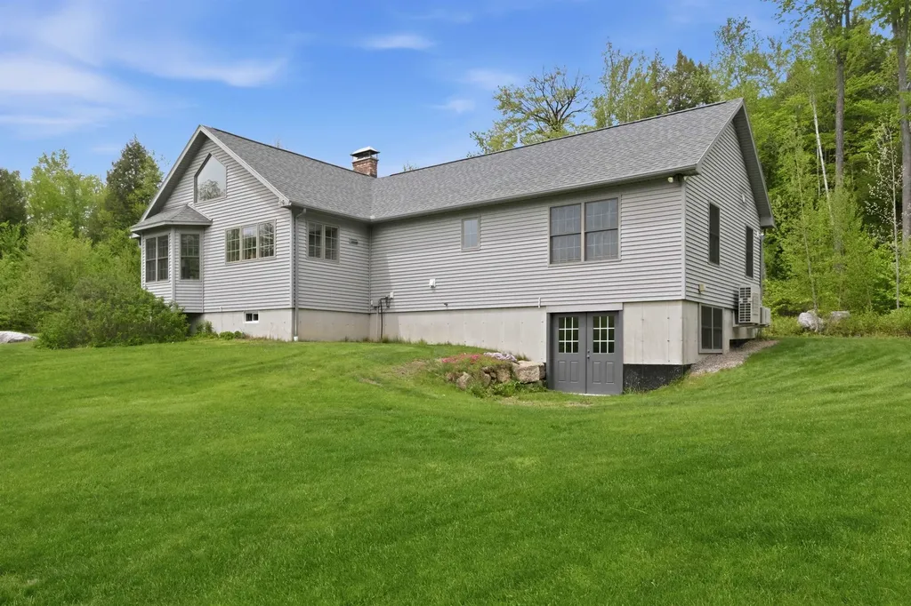 123 Evergreen Drive New Hampton NH 03256