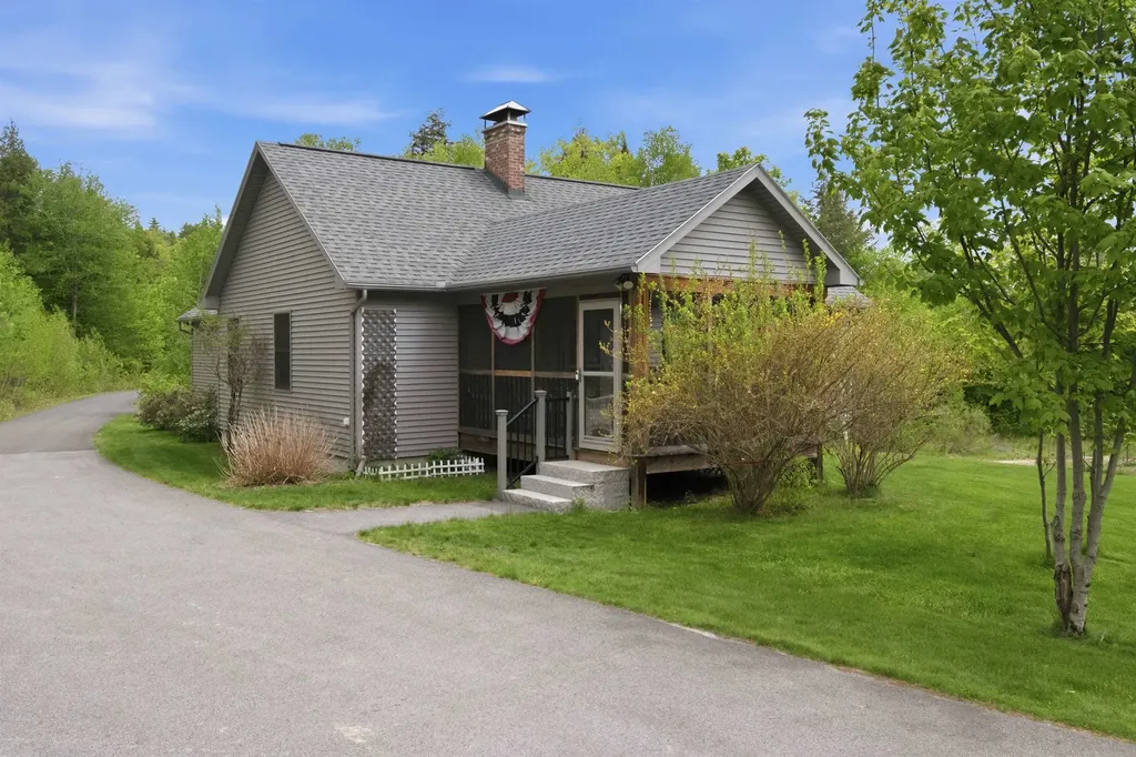 123 Evergreen Drive New Hampton NH 03256