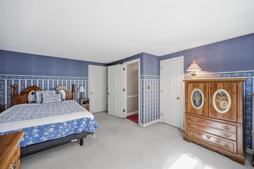 23 Rustic Lane Plaistow NH 03865