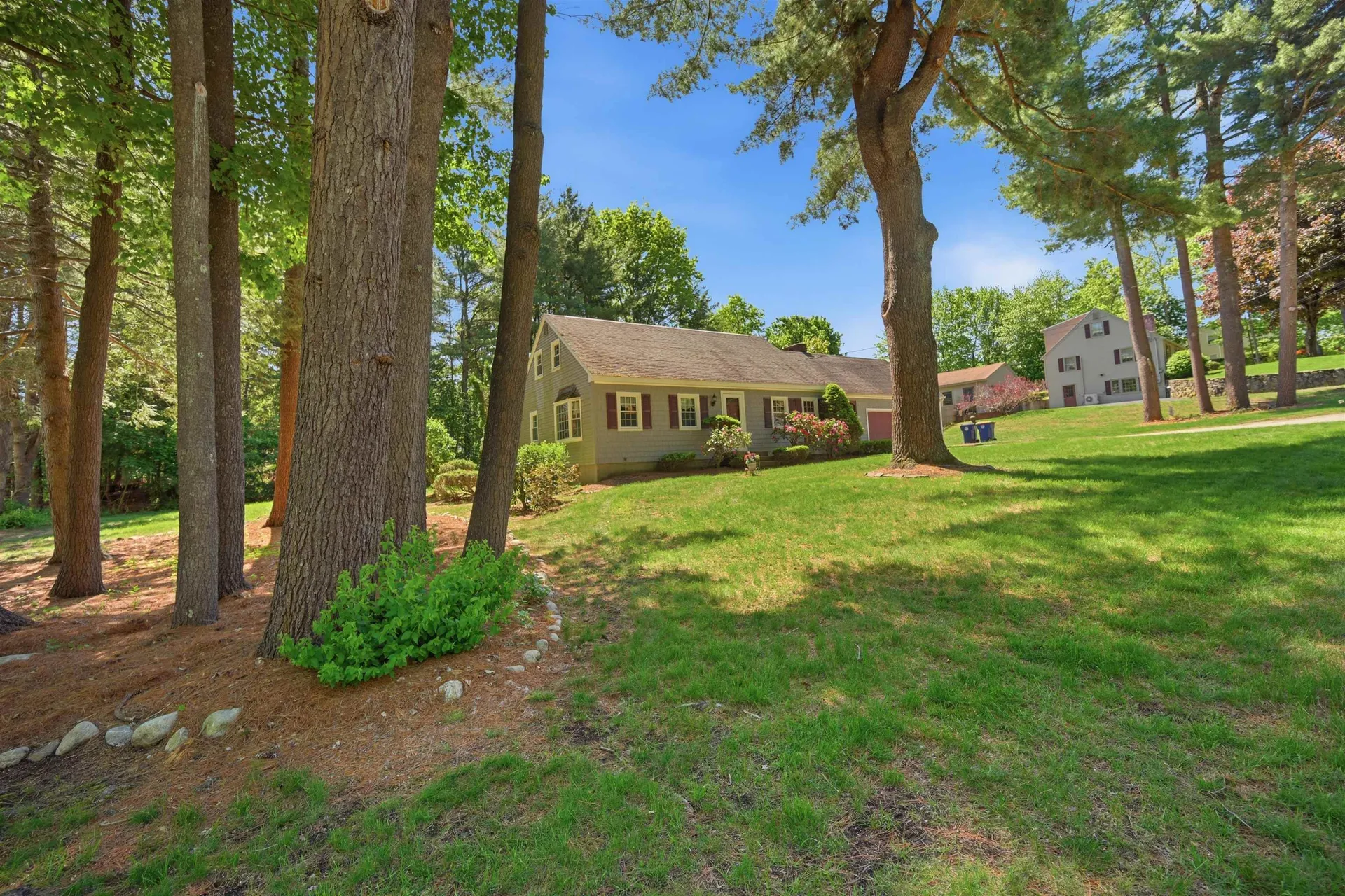 23 Rustic Lane Plaistow NH 03865