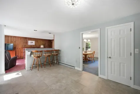 23 Rustic Lane Plaistow NH 03865