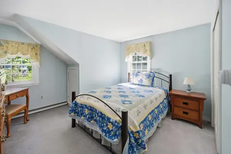 23 Rustic Lane Plaistow NH 03865
