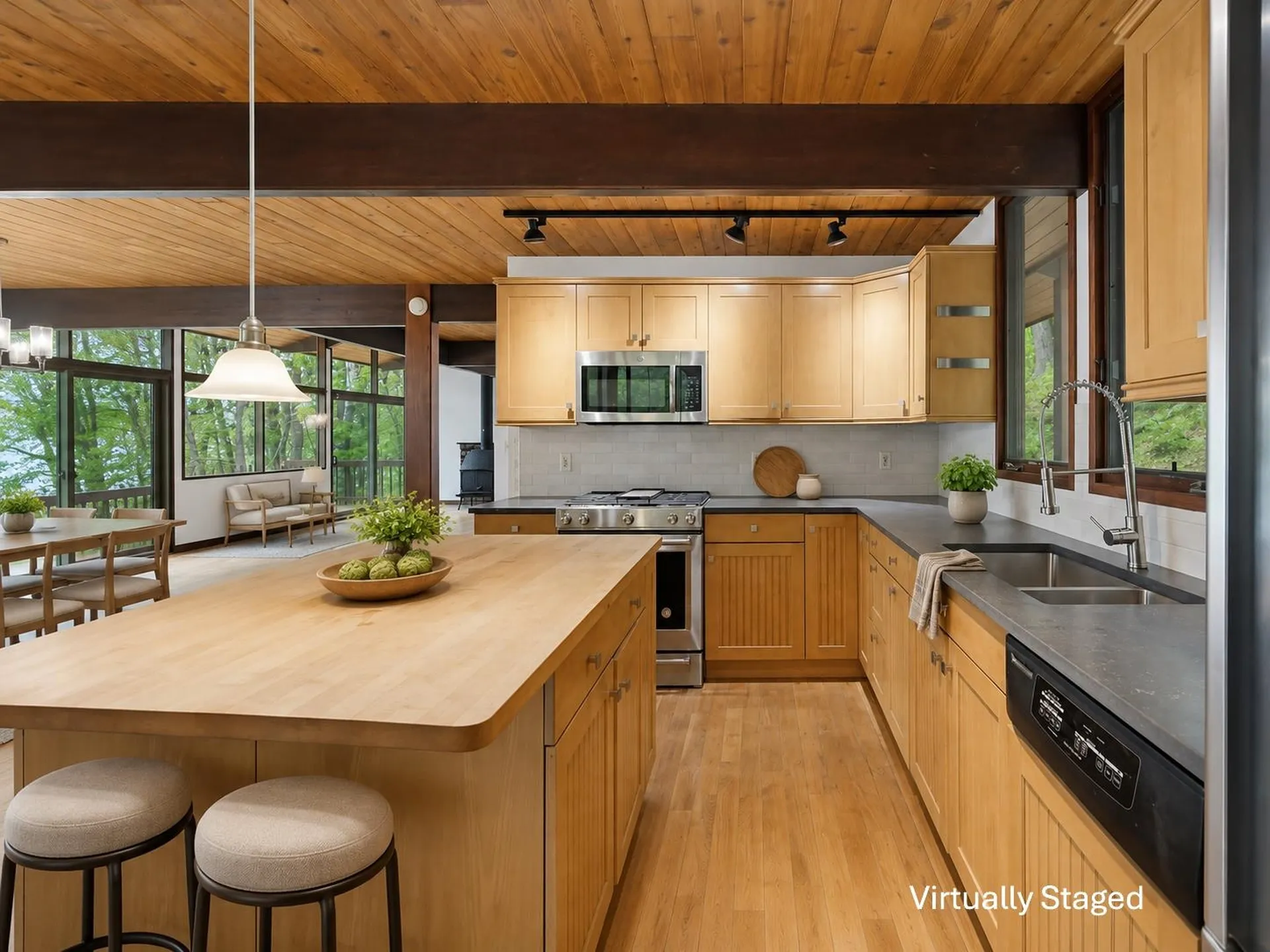 18 Treehouse Way Barrington NH 03825