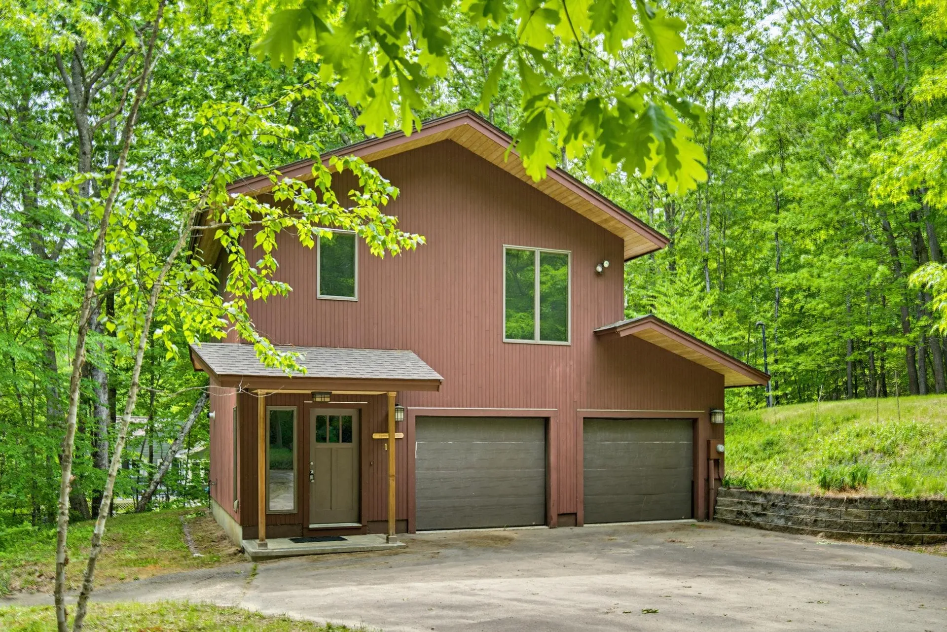18 Treehouse Way Barrington NH 03825