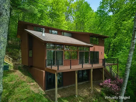 18 Treehouse Way Barrington NH 03825