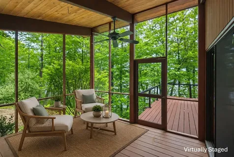 18 Treehouse Way Barrington NH 03825