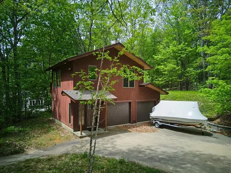 18 Treehouse Way Barrington NH 03825