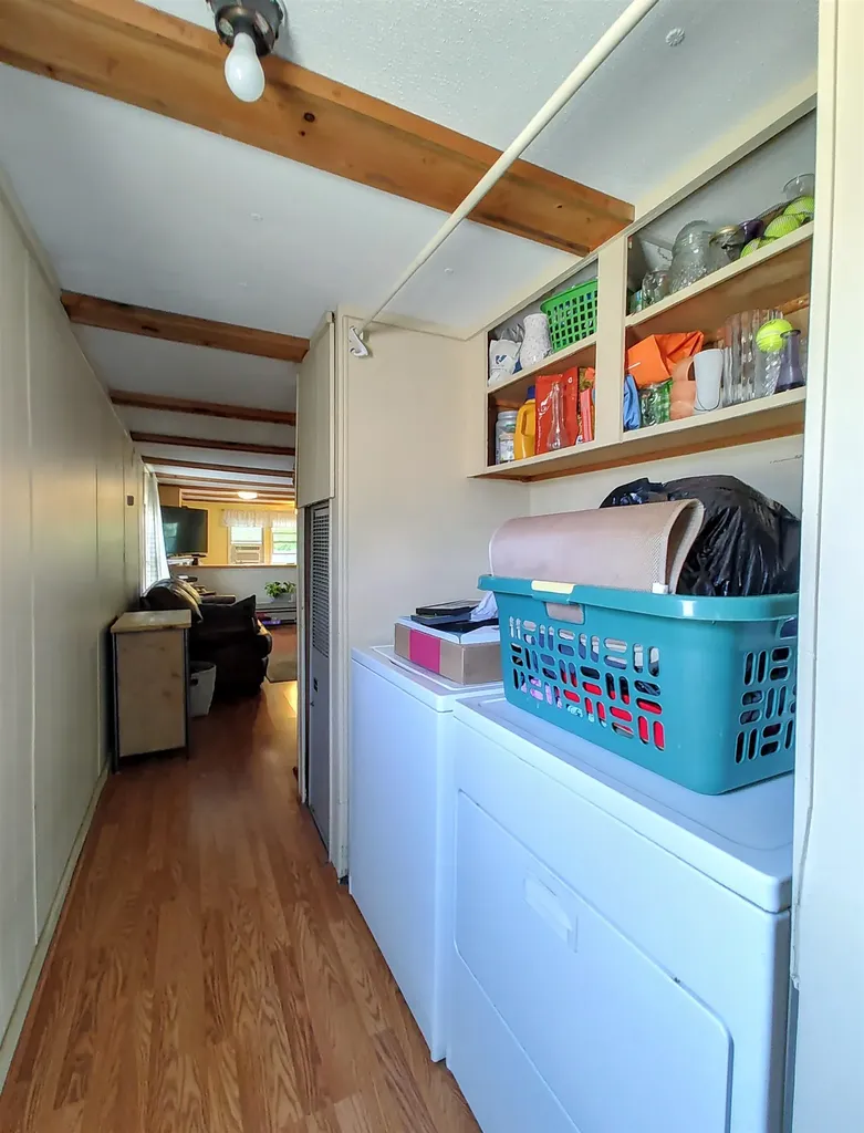 1338 Woodbury Avenue Portsmouth NH 03801