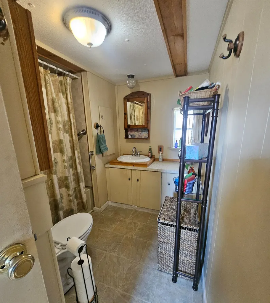 1338 Woodbury Avenue Portsmouth NH 03801