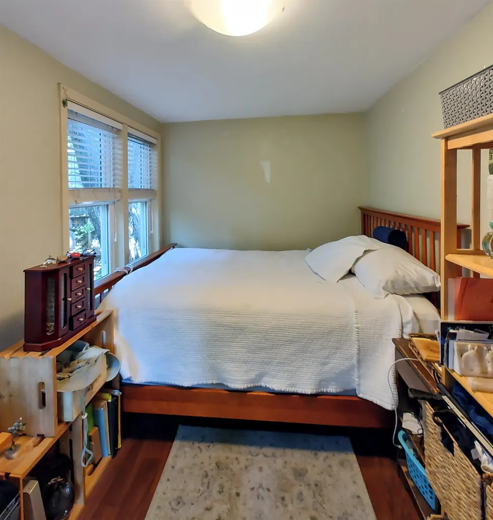 1338 Woodbury Avenue Portsmouth NH 03801