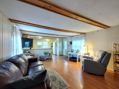 1338 Woodbury Avenue Portsmouth NH 03801