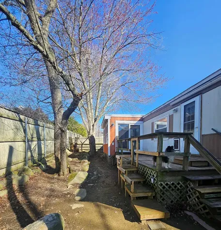 1338 Woodbury Avenue Portsmouth NH 03801