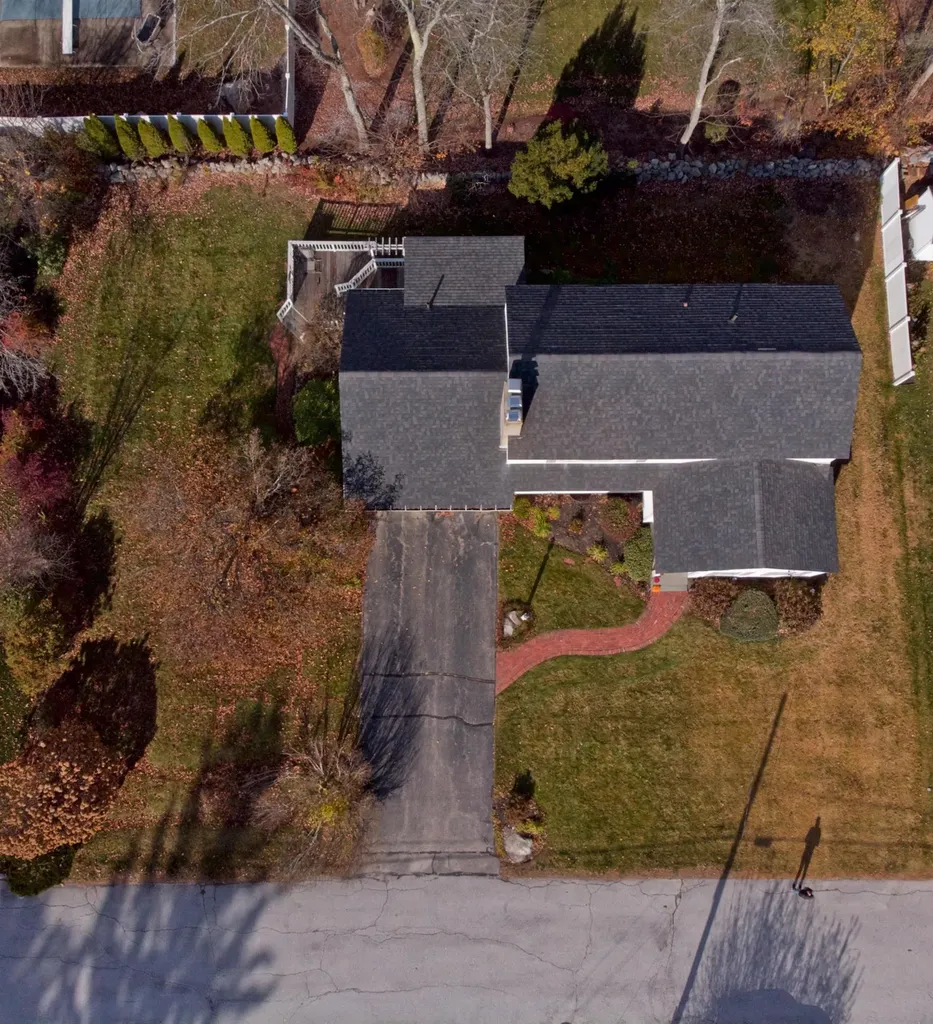 104 North Gate Road Manchester NH 03104