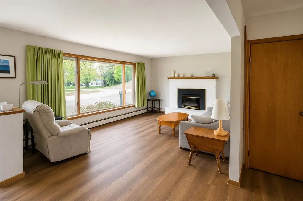 19 Smith's Road Lyndon VT 05851