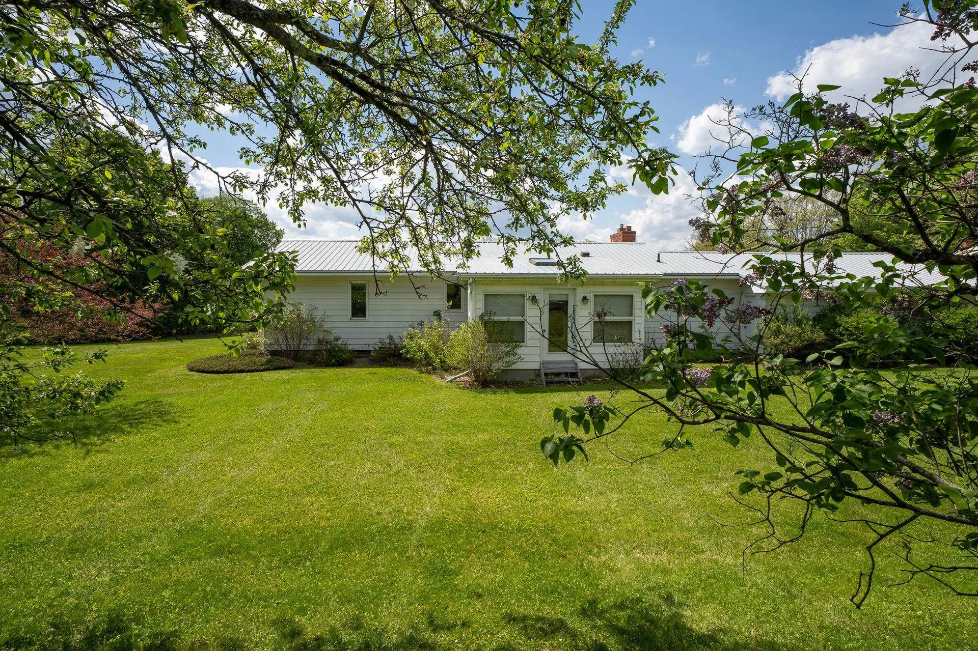 19 Smith's Road Lyndon VT 05851