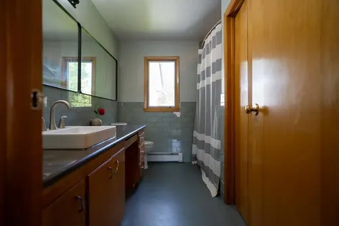19 Smith's Road Lyndon VT 05851