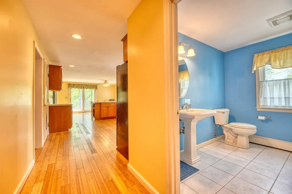 1273 Franklin Highway Andover NH 03216