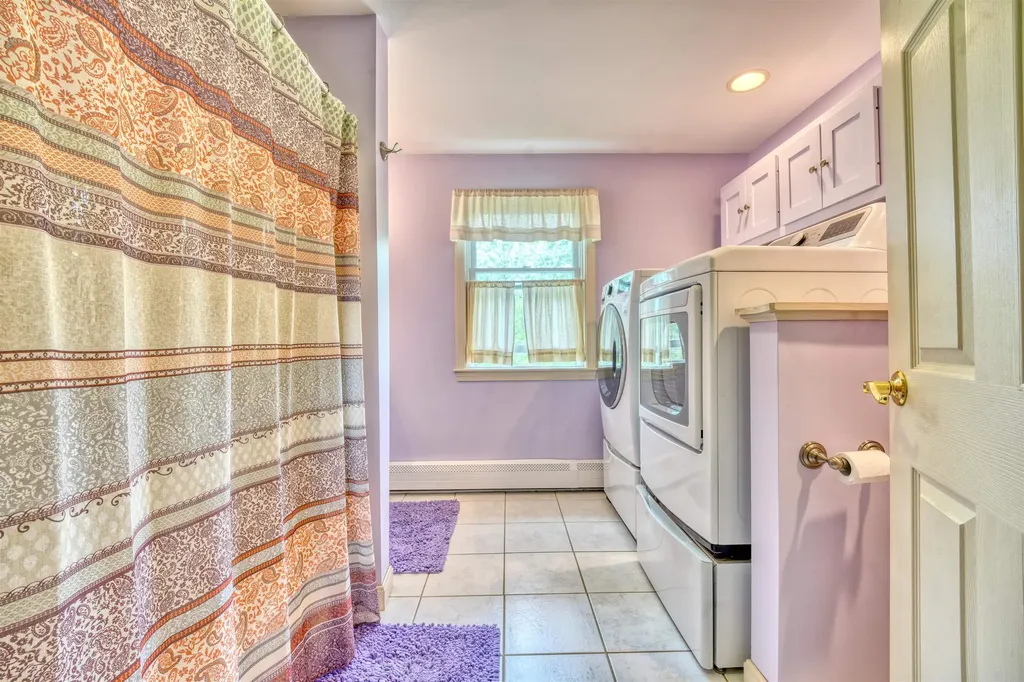 1273 Franklin Highway Andover NH 03216