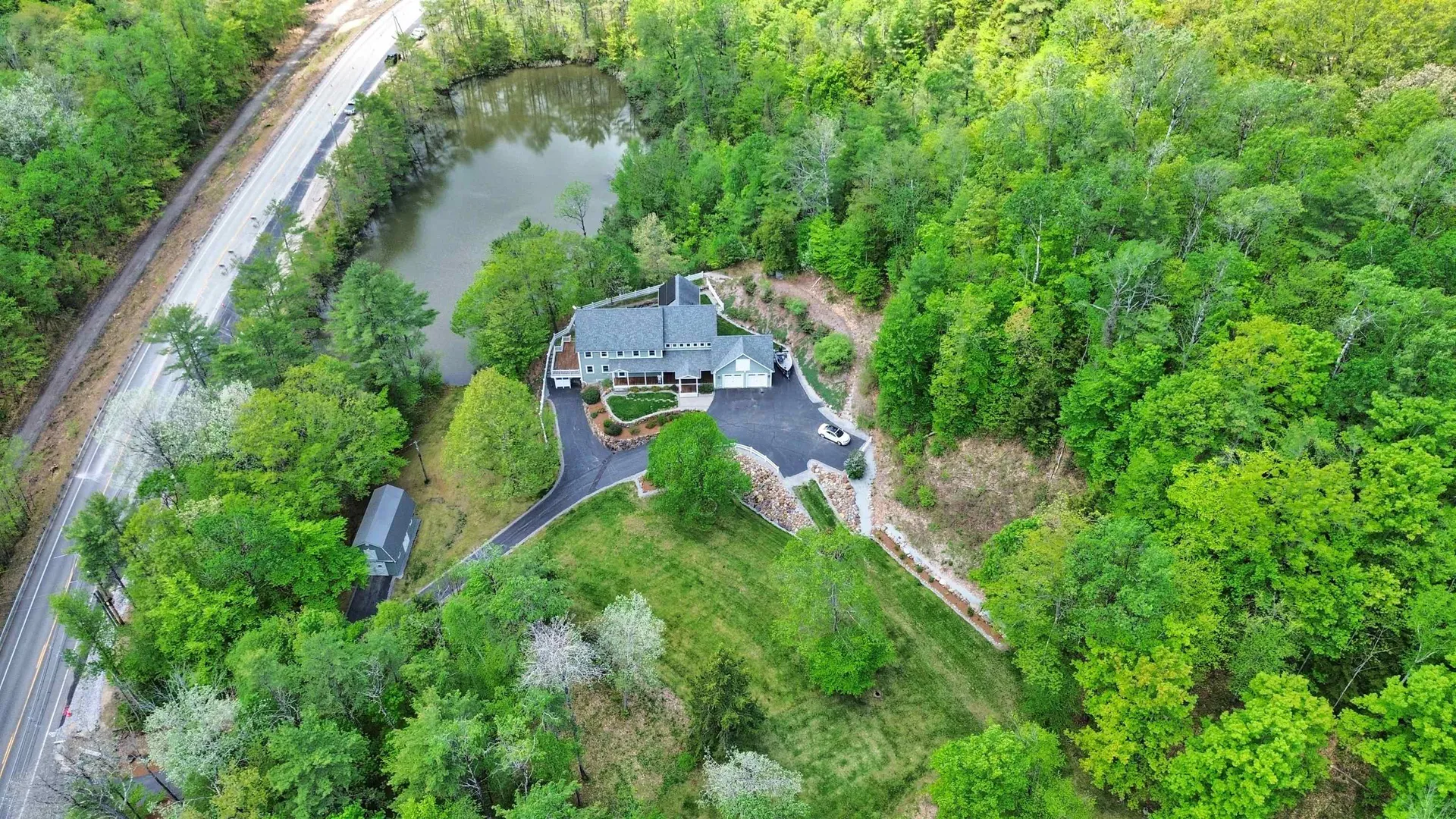 1273 Franklin Highway Andover NH 03216