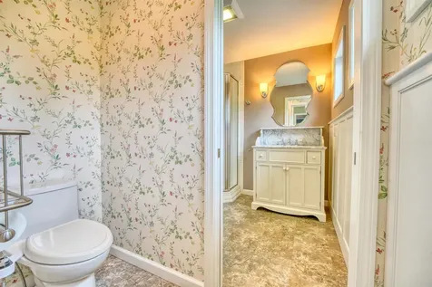 1273 Franklin Highway Andover NH 03216