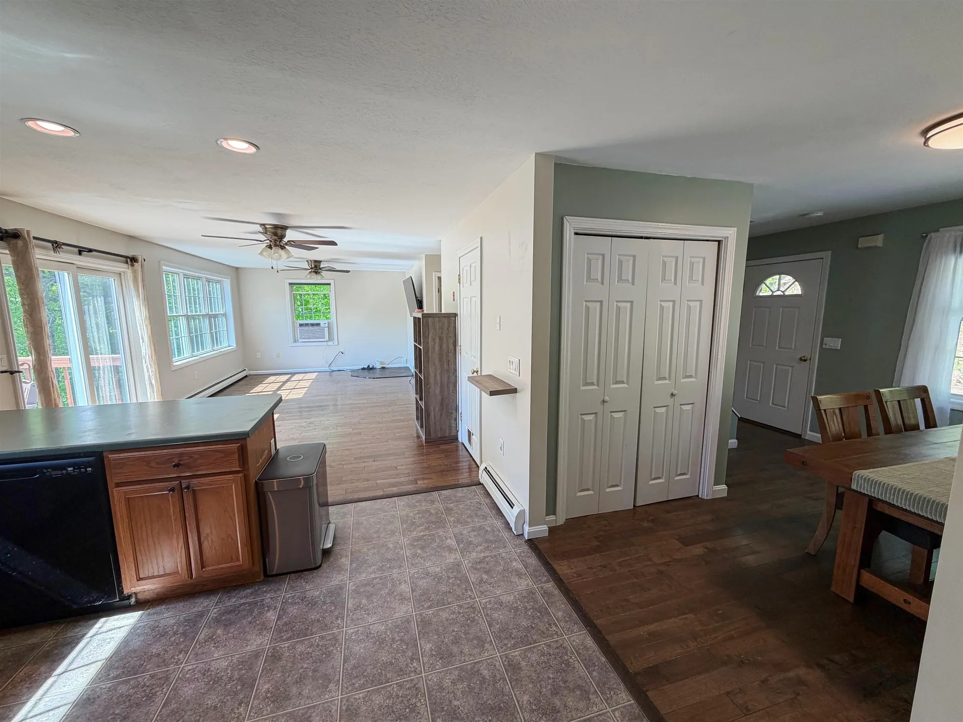 83 Tabor Circle Albany NH 03818-7332