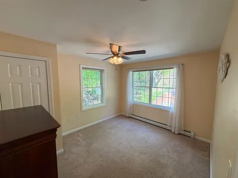 83 Tabor Circle Albany NH 03818-7332