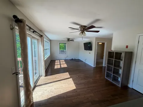 83 Tabor Circle Albany NH 03818-7332