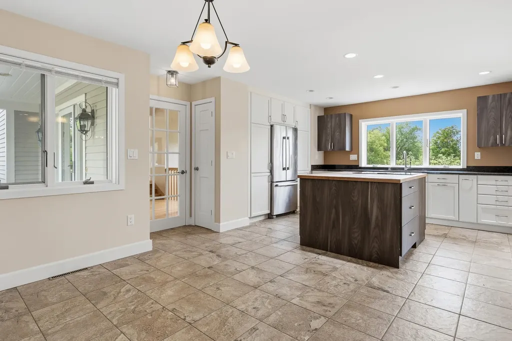 53-2 Pine Hill Road Hollis NH 03049