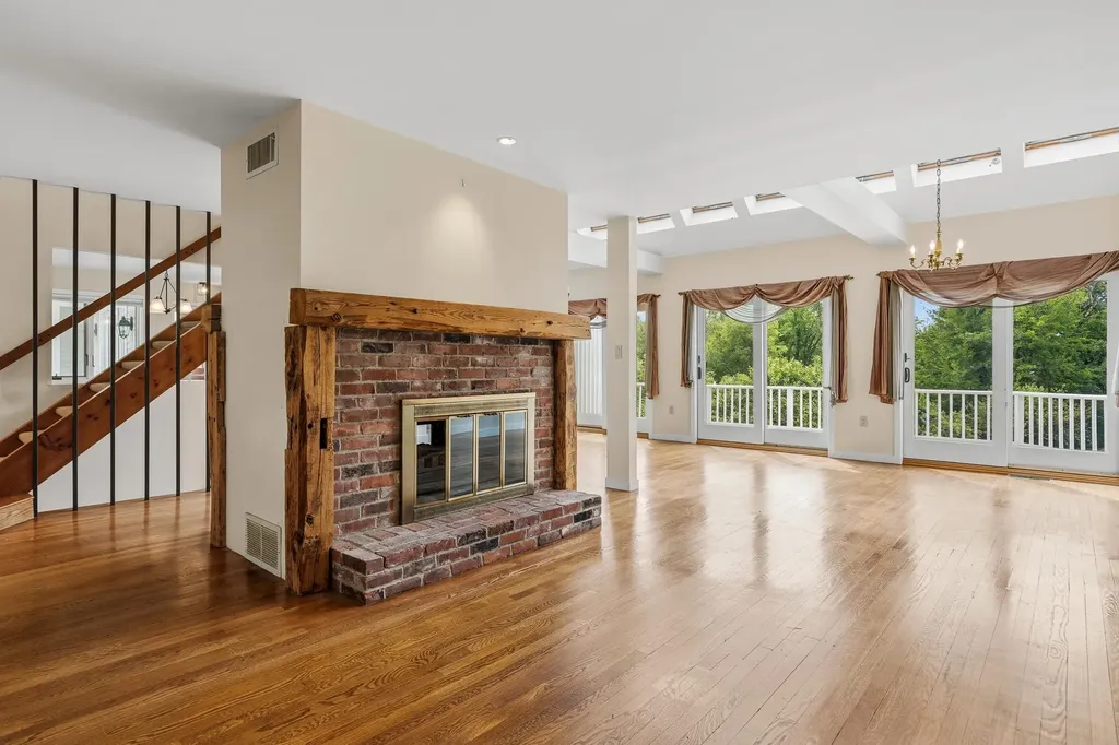 53-2 Pine Hill Road Hollis NH 03049