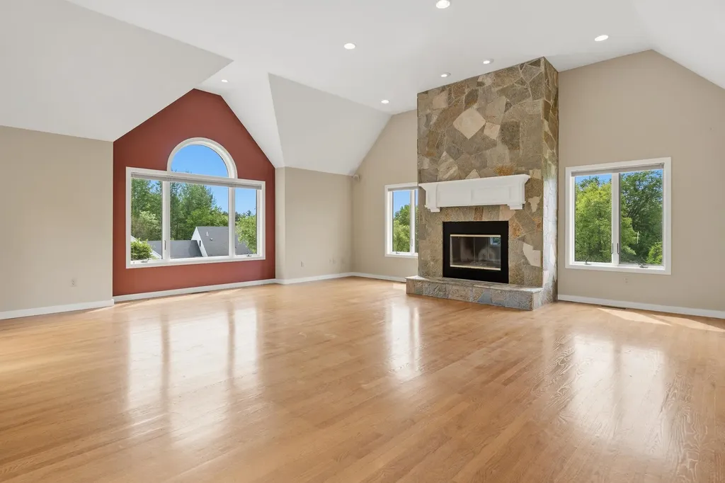 53-2 Pine Hill Road Hollis NH 03049