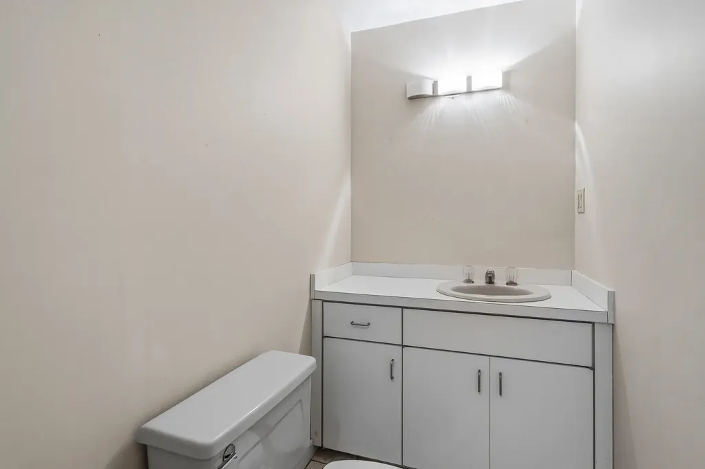 53-2 Pine Hill Road Hollis NH 03049