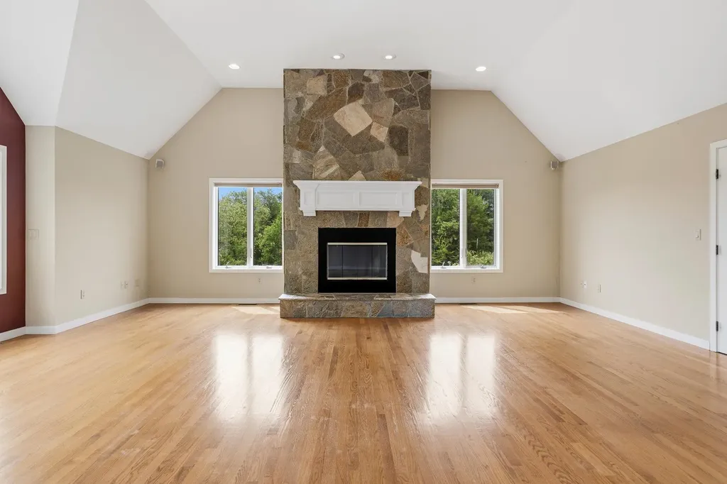 53-2 Pine Hill Road Hollis NH 03049
