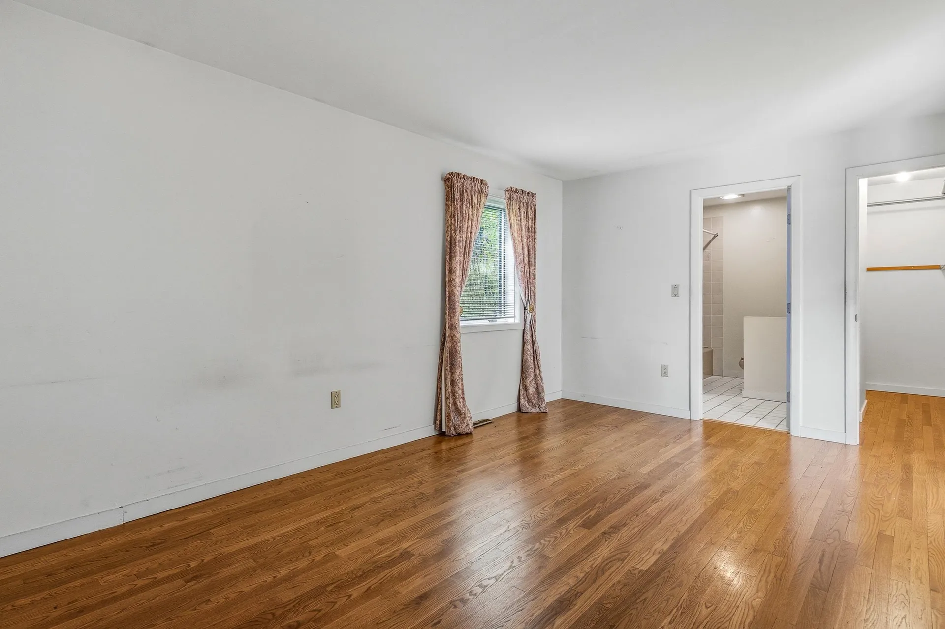 53-2 Pine Hill Road Hollis NH 03049