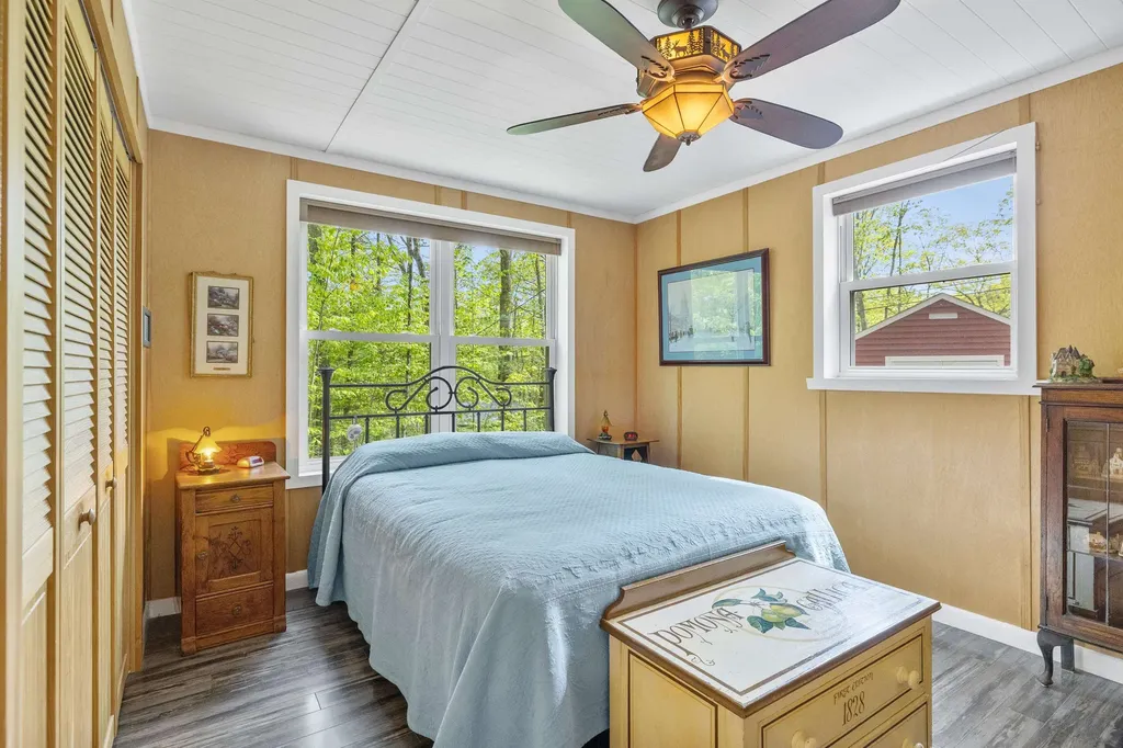 9 Red Oak Road Barnstead NH 03218
