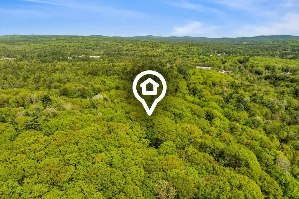 9 Red Oak Road Barnstead NH 03218