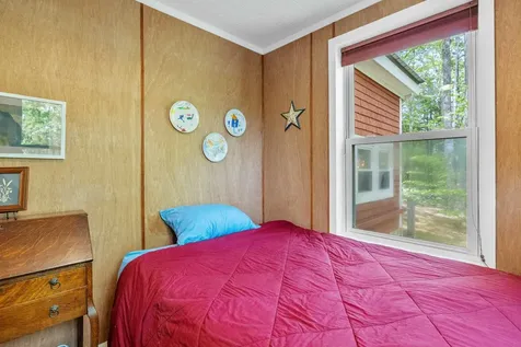 9 Red Oak Road Barnstead NH 03218